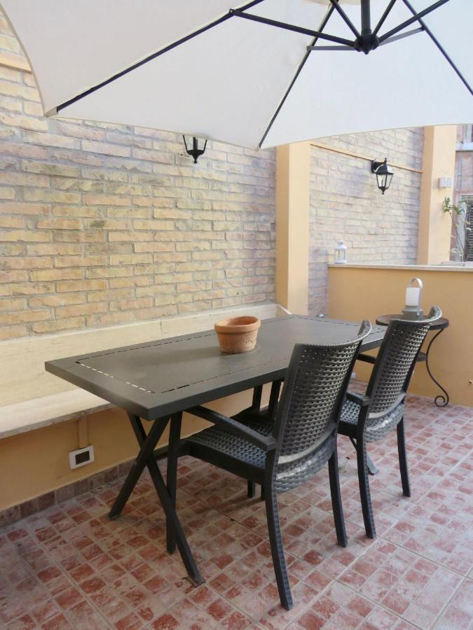 Vila Terrace In Monti44A Řím Exteriér fotografie